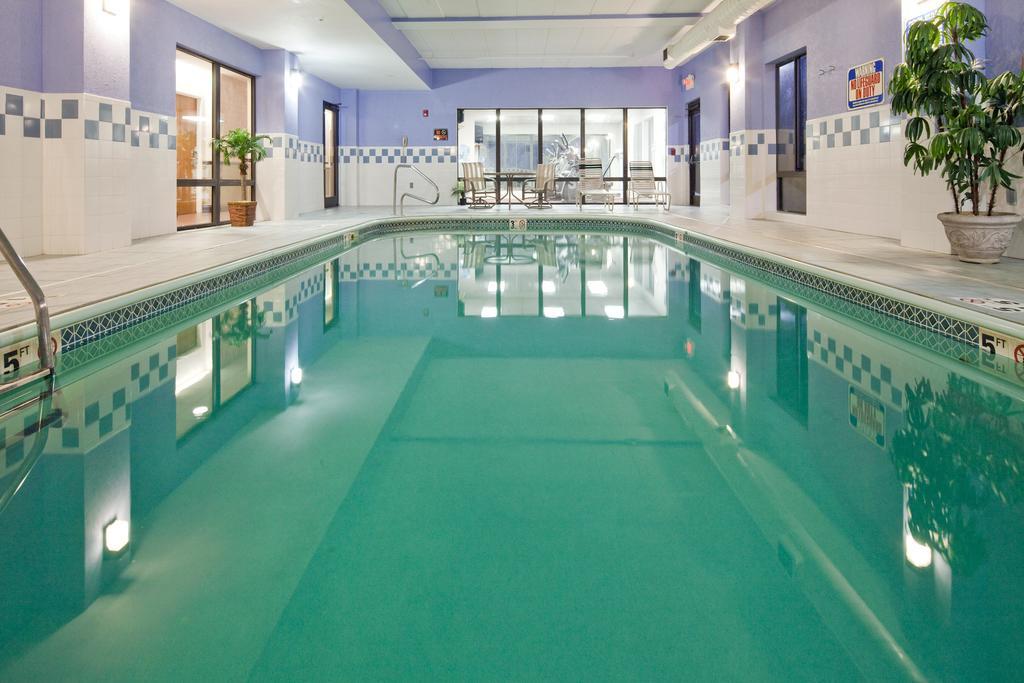 Holiday Inn Express Cincinnati-Lawrenceburg Eksteriør bilde